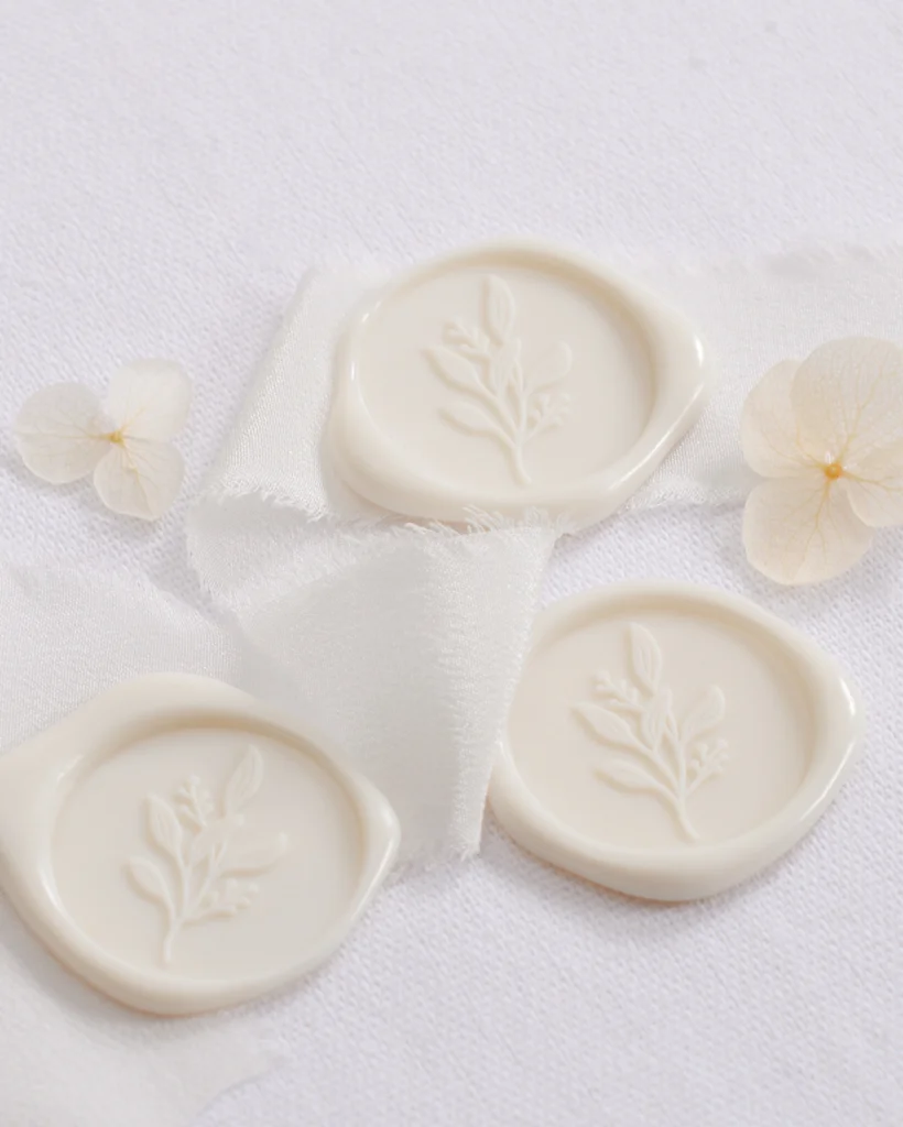 乳白-尤加利-wax-seals-1024px-20210923-16 尤加利 wax seals 1024px 20210923 16